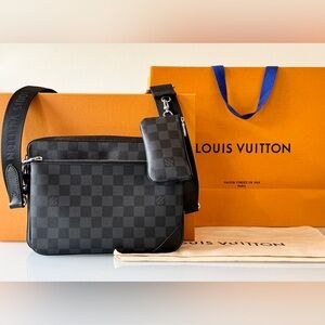Louis Vuitton Trio Messenger in Graphite